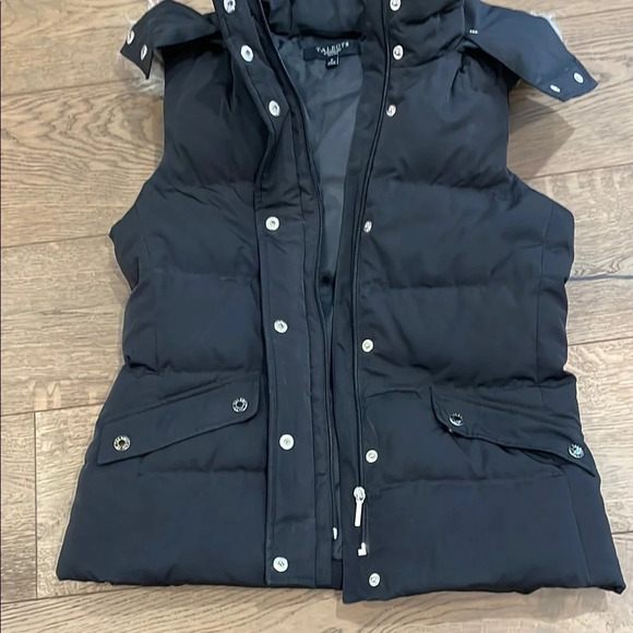 Talbots Black Puffer Vest Removable Faux Fur Hood Down Filled Pockets Small - Picture 8 of 10